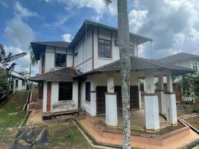 Banglo 2 Tingkat Leasehold Di MGCC Kuantan