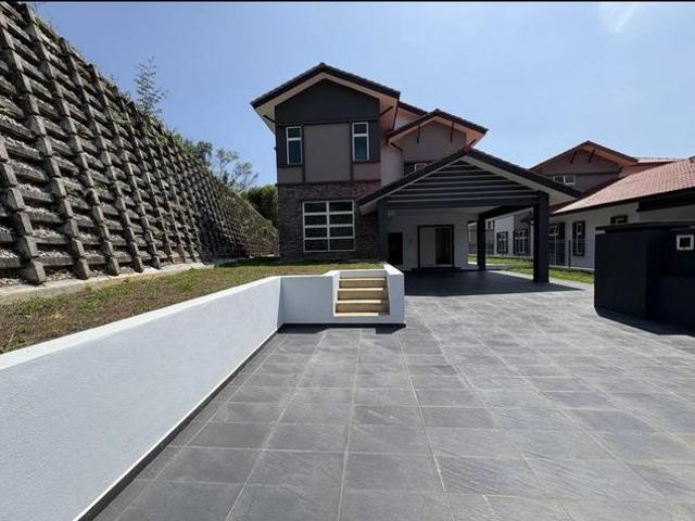 Banglo 2 Tingkat Taman Guru Senawang