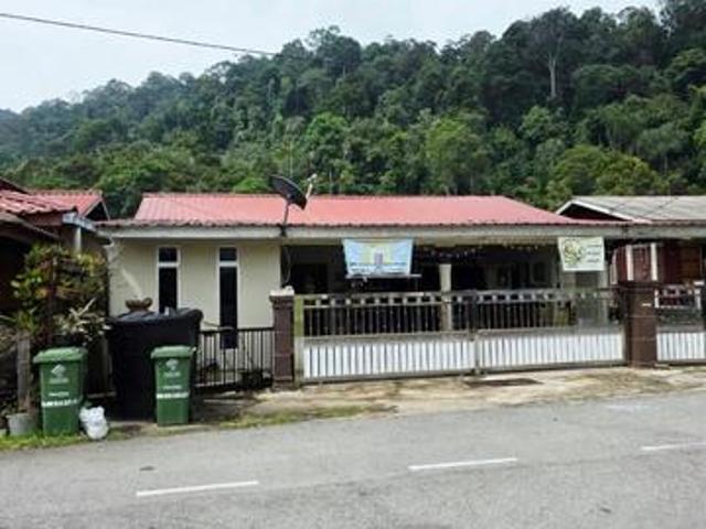 BANGLO 5 BILIK DI BANDAR maran