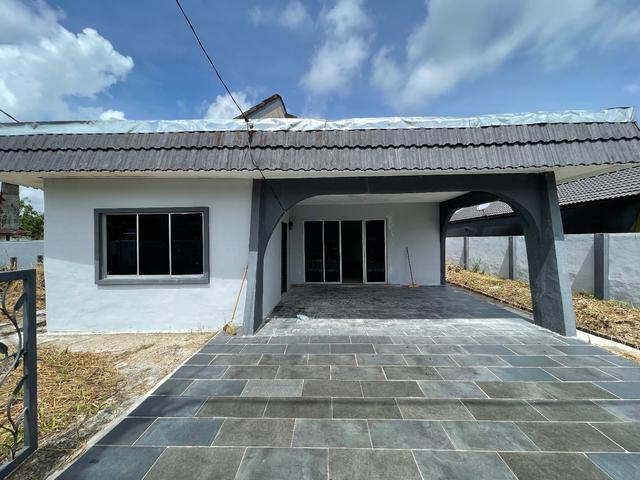 Banglo Corner Lot 4 bilik di Kg Balai Besar Dungun