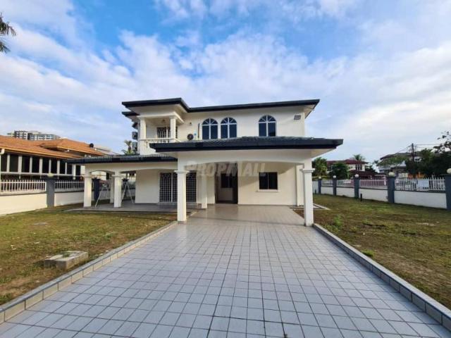 BANGLO CORNER 7 BILIK | TAMAN BUKIT MEWAH, KAJANG | PARTIALLY FURNISHED