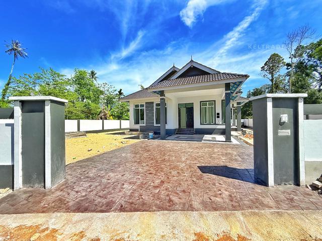 Banglo Cantik Kedai Lalat Kota Bharu Belakang Salamku Dekat Masjid
