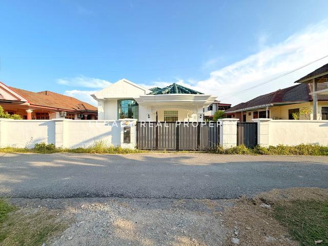 Banglo Besar 1 Tingkat Fully Refurbished Di Kg Jambu Chempaka