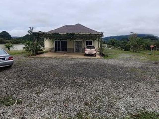 Banglo dengan Tanah yang luas View Cantik Fully Furnished