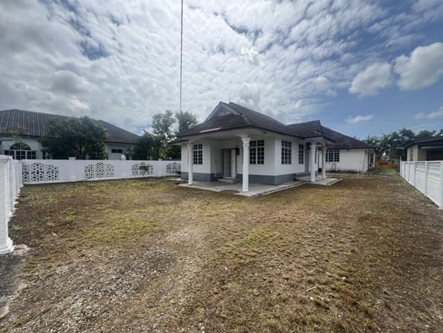 Banglo di Bandar Kemaman Tanah Luas Lokasi strategik