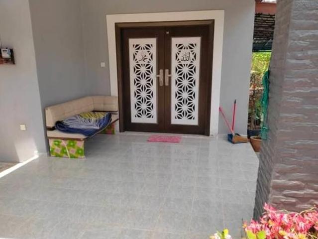Banglo di Tanah Merah Gual Ipoh