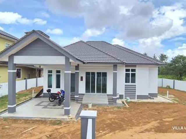 Banglo Kedai Lalat Kota jembat Kampung Seneng