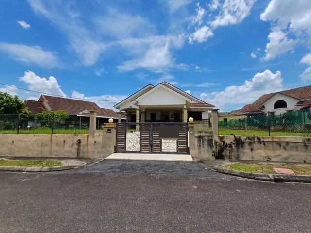 BANGLO LUAS50K BELOW MVGATED439321SQFT Taman Bukit Bayu SP