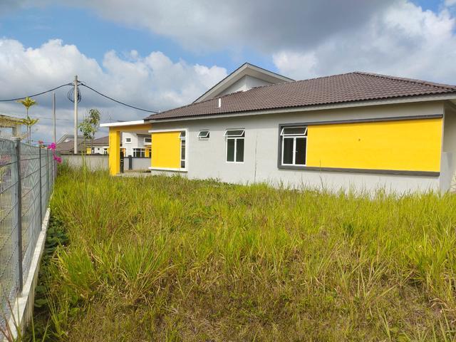 BANGLO SETINGKAT LUAS 5253 sq ftFASA 1DTAMAN JUASSEH SENTOSA