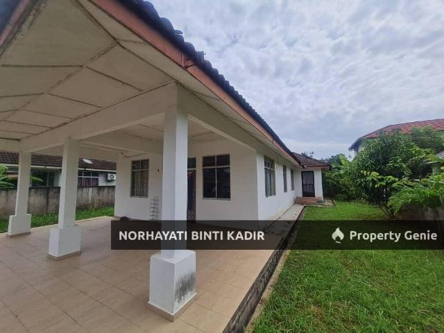 BANGLO SETINGKAT SUNGAI ISAP DAMAI, KUANTAN
