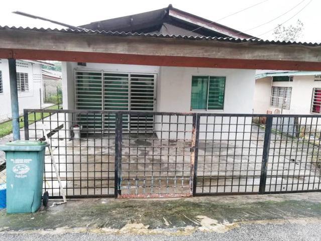 Banglo setingkat taman semambu baru