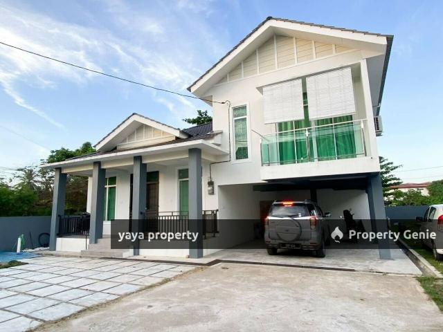 BANGLO SPLIT LEVEL KG BARU PASIR PEKAN