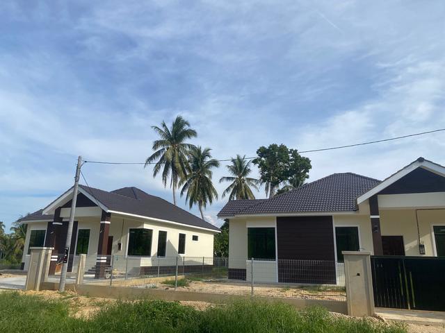 Banglo PASIR KASAR SERING