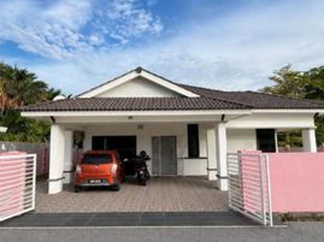 Banglo Renovated Freehold 4 Bilik Bukit Pinang