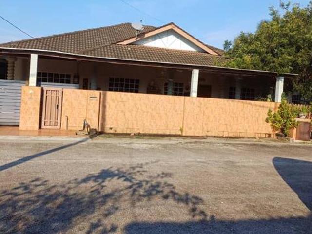 Banglo taman berjaya permai kuantan pahang