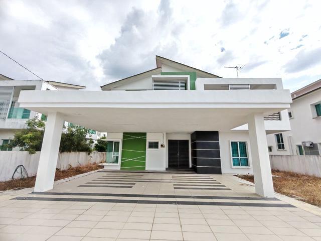 Banglo View Tasik Lakeville