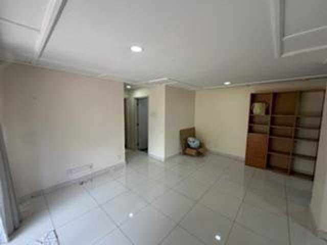 Bangsarbangsar Puteri condo free hold with new renovation well keep