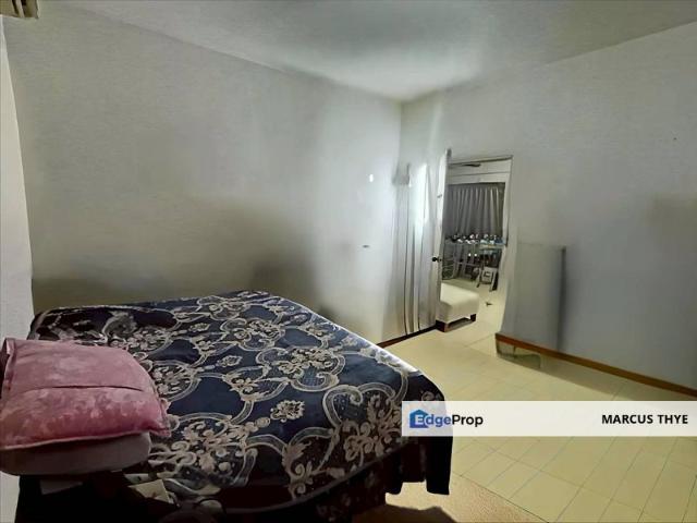 Bangunan Duta Impian The Embassy Suites