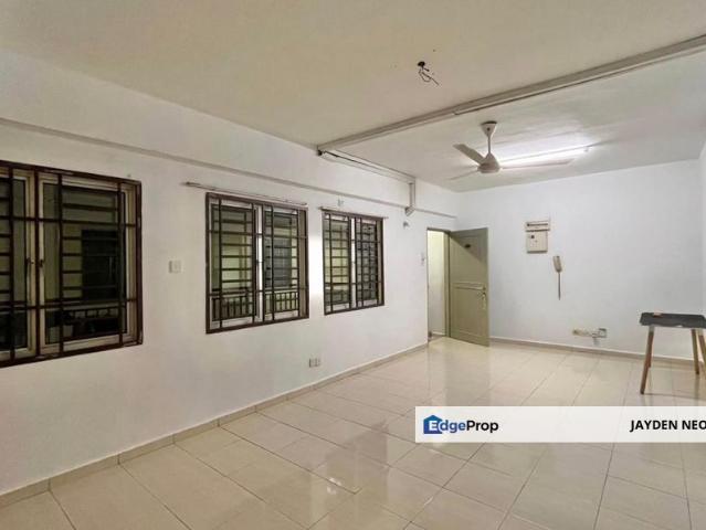 Bangunan Duta Impian The Embassy Suites