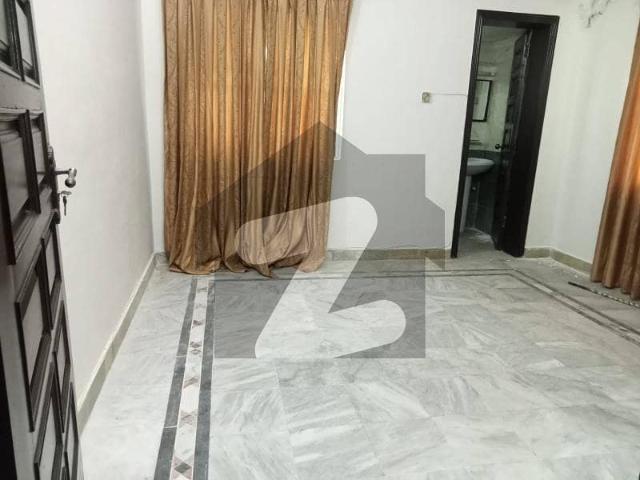 Bani Gala Gas Flat Available For Rent