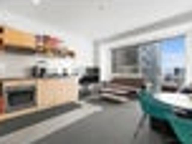 Bank Friendly Two Bedroom & Carpark