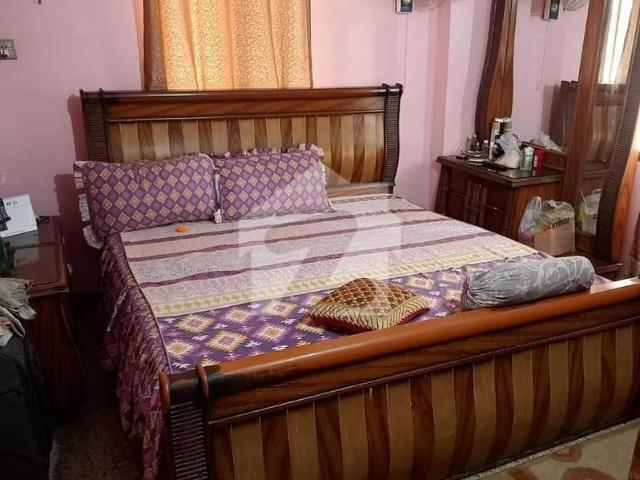 Bank loan Applicable 2nd Floor Apartment For Sale, West Open, Main road, Gulshan e Iqbal block 4