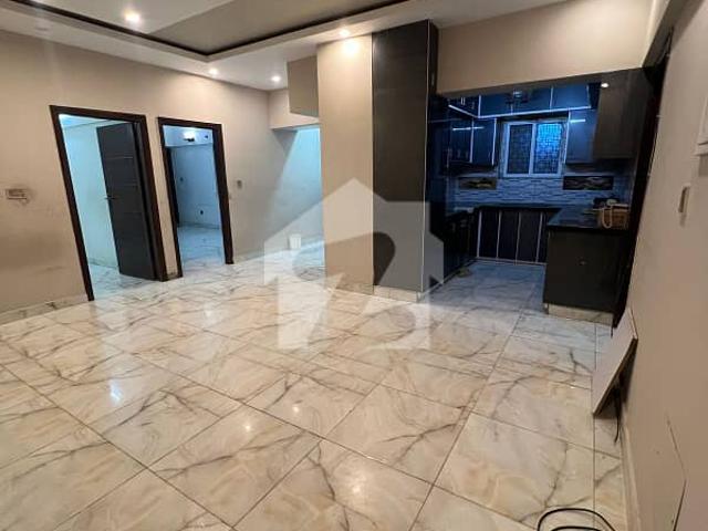 BANK LOAN AVAILABLE READY TO MOVE 3 BED DD Block 3A, Gulistan e Jauhar Main Road | Near Munawar Chowrangi