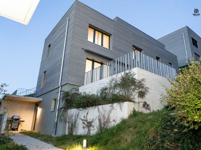 Bankgeprüft: Ihr exklusives Zuhause an einzigartiger Lage bietet Luxus, Komfort und Natur!
