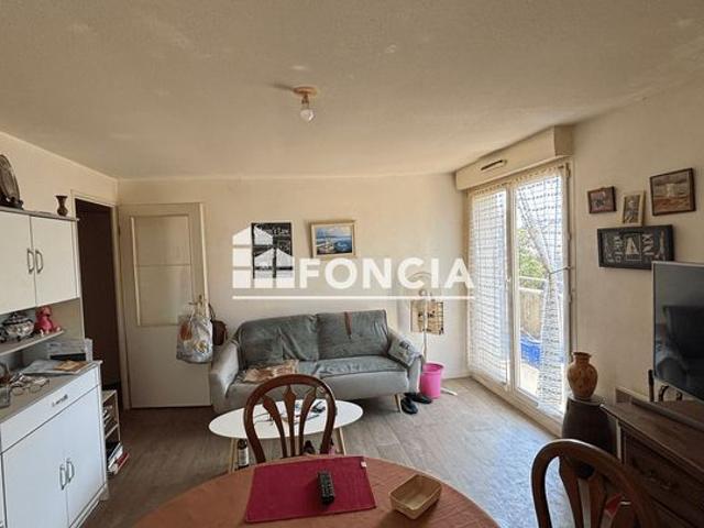 Bannalec Proche bourg Au Calme Appartement T2 Dernier Etage Places de Parking Cave Locataire en Place