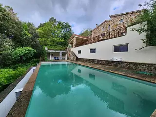 Banne 07460 Achat / Vente maison 7 pièces t7 piscine jardin