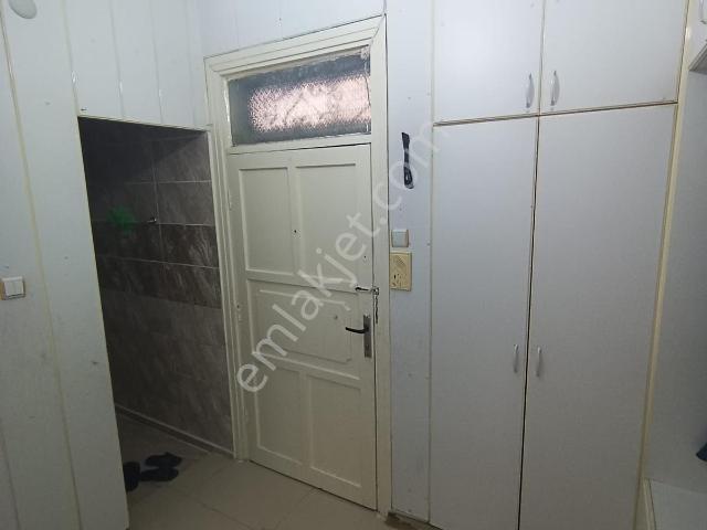 Babacandan Yenişehirde Doğalgazlı İçi Bakımlı 3+1 Kiralık Daire