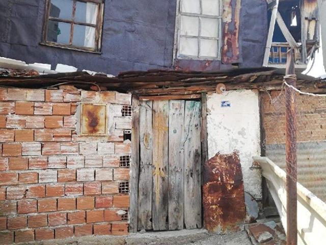 BABADAĞ CUMHURIYETTE SATILIK MUSTAKIL EV