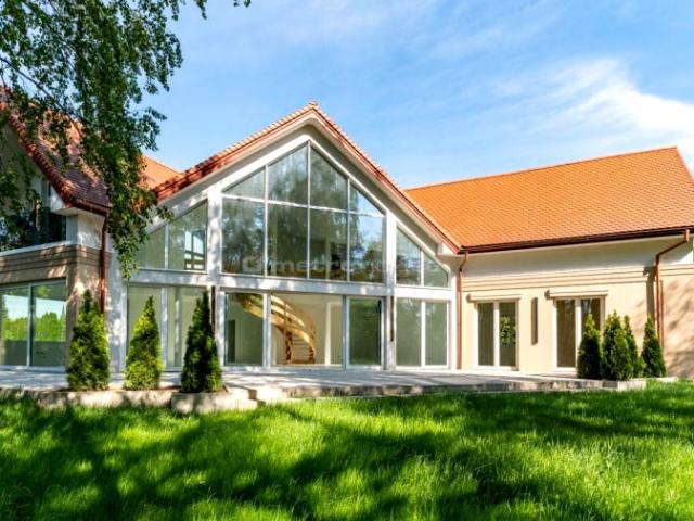 Babiego Lata 321 m², Łódź