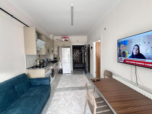 Babil'den Kiralık Belediye Civarı 1+1 Yeni Eşyalı Sıfır Daire