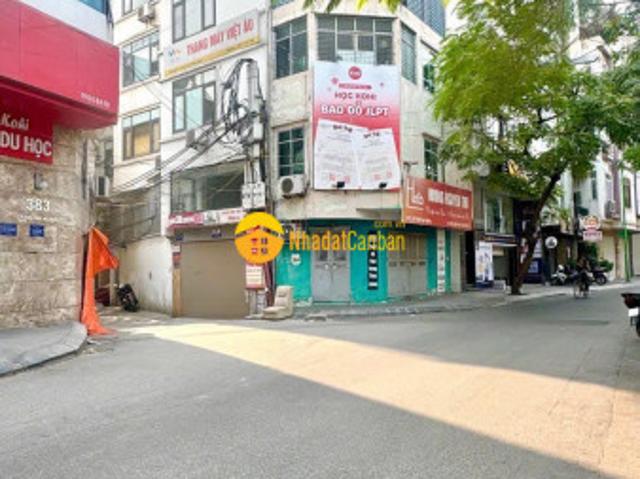 Bách kinh xây trần đại nghĩa, oto trong nhà dt 40m giá 10.8 tỷ sđcc