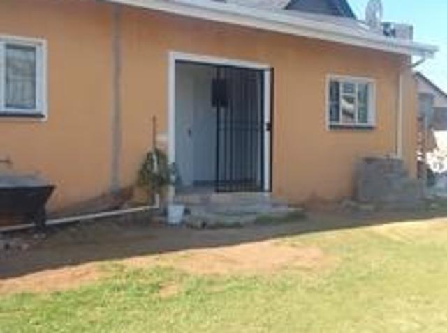 bachelor unit to rent in horizon vie.