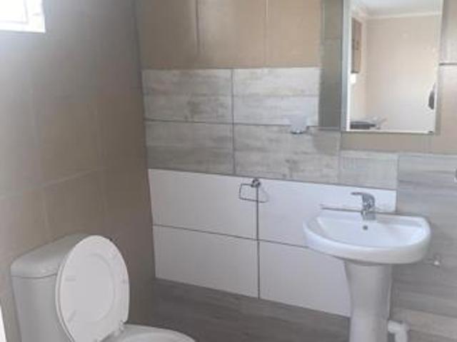 Bachelor apartment in Chrisville