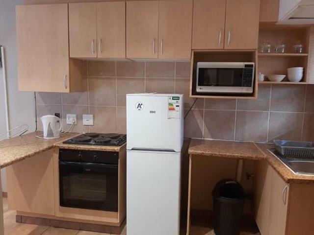 Bachelor apartment in Bloemfontein Central