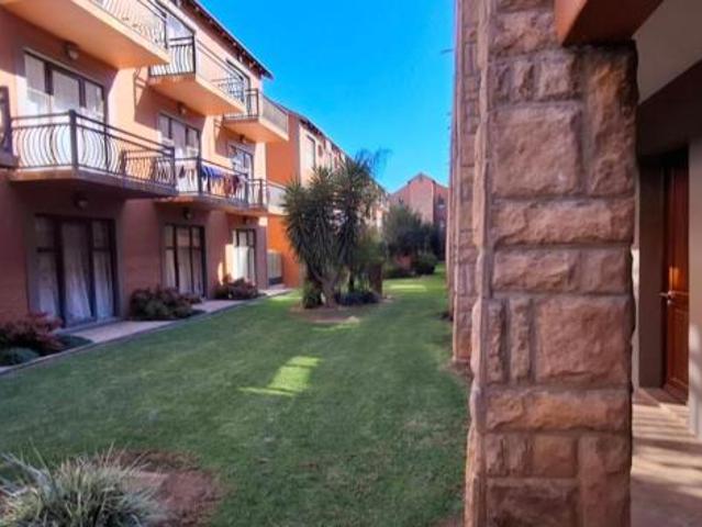 Bachelor apartment in Bloemfontein Central