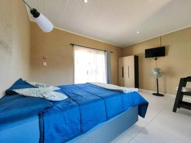 Bachelor apartment in Secunda