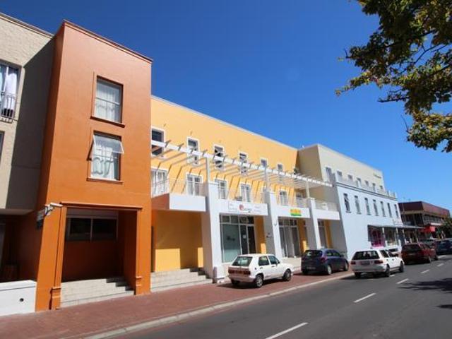 Bachelor apartment in Stellenbosch Central