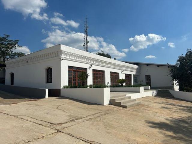 Bachelor apartment in Wonderboom