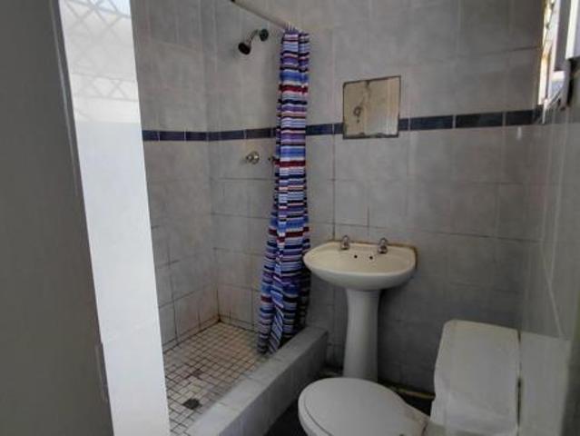 Bachelor apartment in Woodview