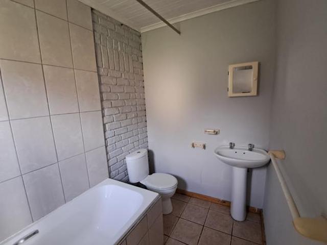 Bachelor apartment in Westering