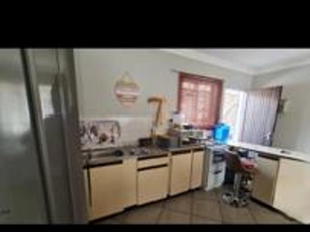 Bachelor apartment in Trichardt