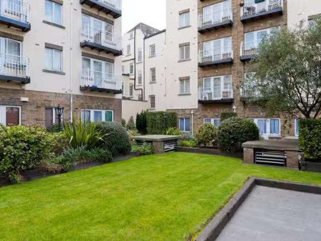 Bachelors Walk, Dublin 1 is for rent