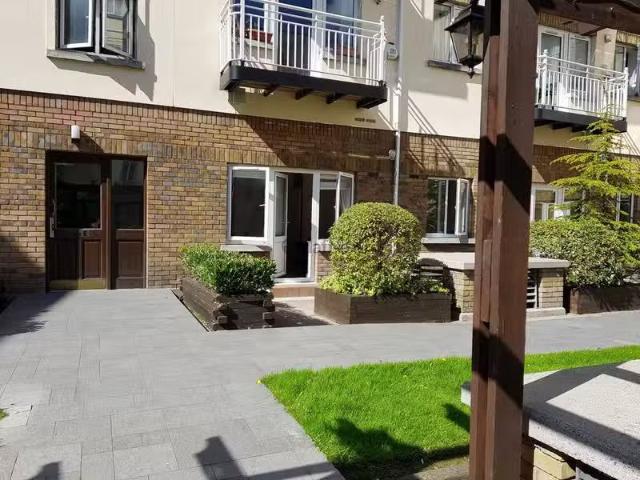 Bachelors Walk, Dublin 1 is for rent