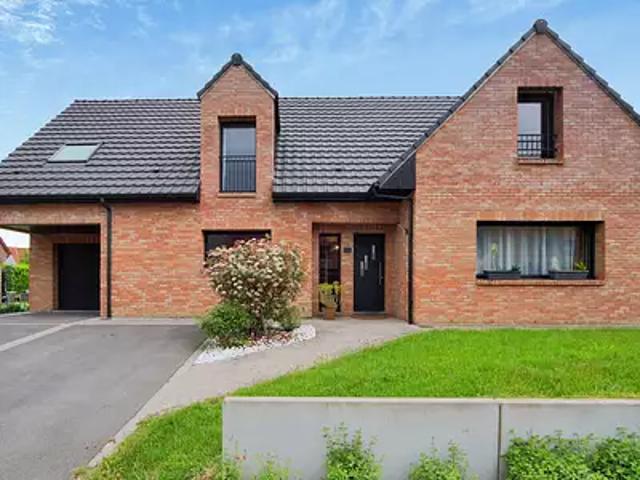 Bachy 59830 Achat / Vente maison 6 pièces t6 terrasse parking