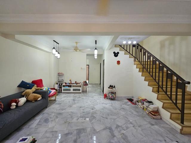 BACK EXTEND NEAR GUARD HOUSE GOOD UNIT Putra Heights Subang Jay