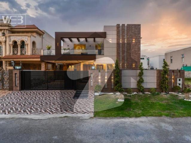 Back Side Of Park 1 Kanal Modern House In DHA Phase 7 FOR SALE DHA Phase 7 Block Y